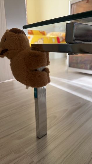 ขายโต๊ะกระจกมือสอง ขาสแตนเลส สภาพดี รูปที่ 5