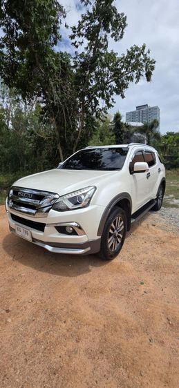 Isuzu MU-X 2018 1.9 The Iconic Utility-car ดีเซล ไม่ติดแก๊ส เกียร์อัตโนมัติ ขาว