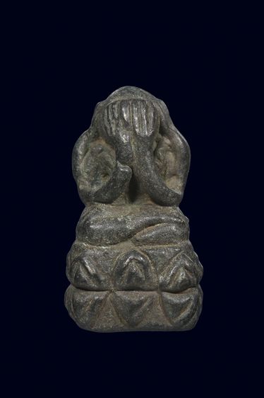 พระปิดตาเนื้อสำริด