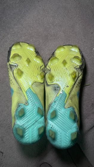 รองเท้าพูม่าแท้ PUMA รองเท้าสตาร์ทรองเท้าเตะหญ้าเทียม รูปที่ 3