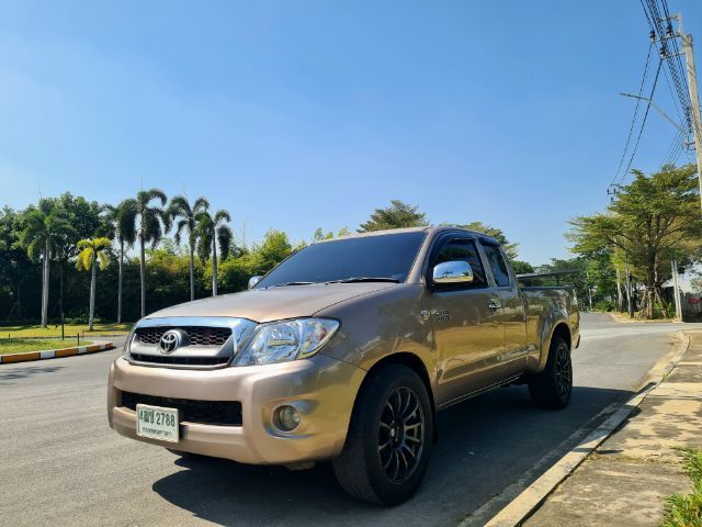 Toyota Hilux Vigo 2010 2.7 G Pickup เบนซิน LPG เกียร์อัตโนมัติ บรอนซ์ทอง รูปที่ 3