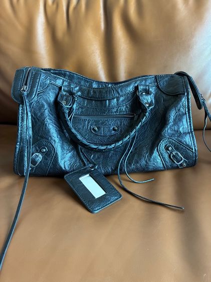 กระเป๋าหนังมือสอง ขนาด 14“ รูปที่ 4