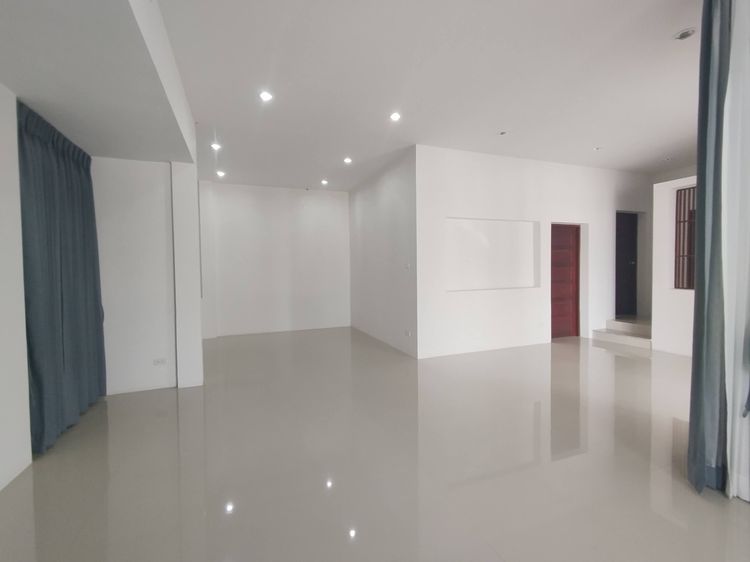 อื่นๆ ไม่มี 2017 บ้านเดี่ยวคุณภาพดี ราคาพิเศษ ใกล้เซนทรัลสุราษฎร์ธานี รูปที่ 2