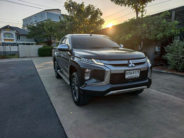 Mitsubishi Triton 2018 All New Double Cab 2.4 GT Plus Pickup ดีเซล ไม่ติดแก๊ส เกียร์ธรรมดา ดำ รูปที่ 3
