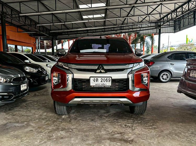 Mitsubishi Triton 2020 2.4 GLX Plus Pickup ดีเซล ไม่ติดแก๊ส เกียร์ธรรมดา แดง รูปที่ 2