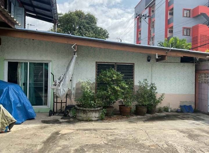 ขายบ้าน 3 หลัง พร้อมที่ดิน 84 ตรว. ซอยเรวดี 19 จ.นนทบุรี รูปที่ 3