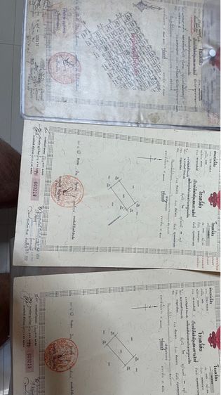 ตกแต่งครบ 2010 ขายที่ดินเปล่าและที่ดินพร้อมบ้าน2ชั้น และ1 ชั้น มี 4 แปลง