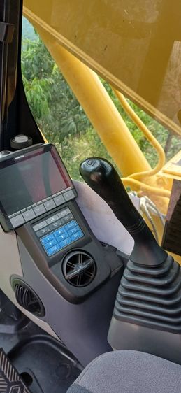 ขายด่วน แมคโค Komatsu PC200-11 ปี 2018 สภาพสวย รูปที่ 4