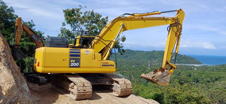 ขายด่วน แมคโค Komatsu PC200-11 ปี 2018 สภาพสวย รูปที่ 5