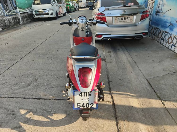 🛵ยังไงก็ขาย SCOOPY-i ปี 54 เครื่องดี สีสวย สตาร์ทมือ เล่มชุดโอนครบ+เปลี่ยนถ่ายน้ำมันเครื่องฟรี ส่งฟรี30 ก.ม รูปที่ 5