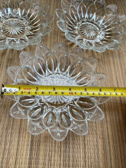 จานแก้วญี่ปุ่น ทรงดอกไม้สไตล์โบราณ ชุด 3 ใบ รูปที่ 3