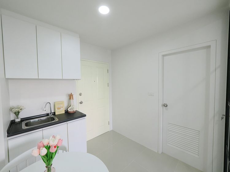 ตกแต่งครบ ขายคอนโดไมล์สโตน เสรีไทย-รามคำแหง อาคารB ชั้น6 27.97 ตรม. 1นอน 1น้ำ ขาย 0.99ล้าน รูปที่ 2