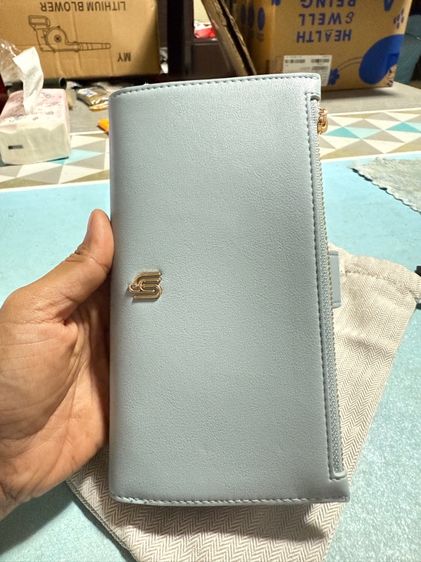 กระเป๋าสตางค์ Lyn