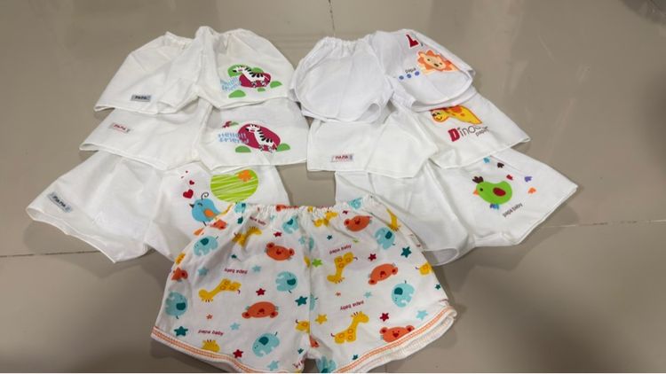 กางเกงเด็กอ่อน