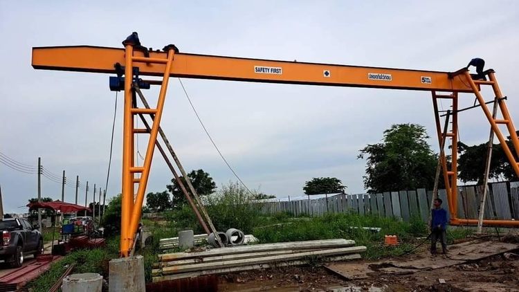 รับติดตั้งเครนโรงงาน รอกไฟฟ้า ครบวงจร บริการทั่วประเทศ