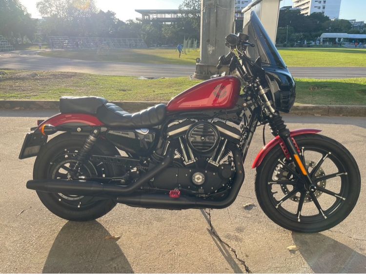 Harley-Davidson Iron 883