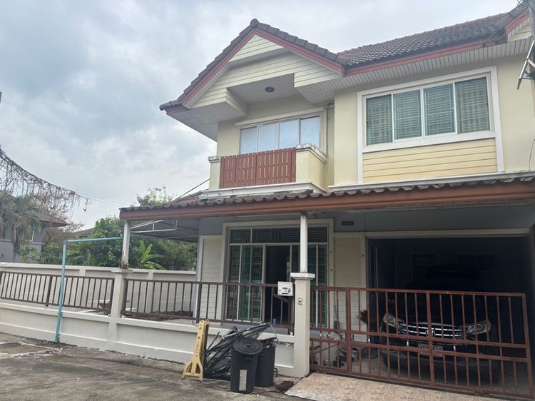 ปล่อยเช่าทาวน์เฮ้าท์ 2 ชั้น หลังมุม หมู่บ้านไดมอนด์ แกรนด์วิลล์