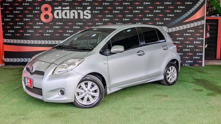 Toyota Yaris 2013 1.5 E Sedan เบนซิน ไม่ติดแก๊ส เกียร์อัตโนมัติ เทา รูปที่ 2