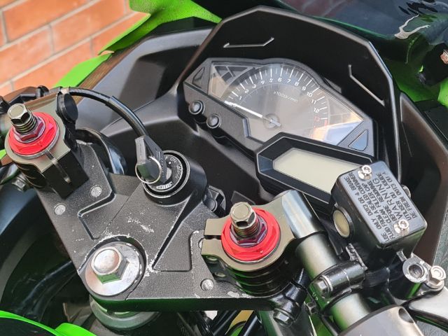 Kawasaki Ninja 300 รูปที่ 5