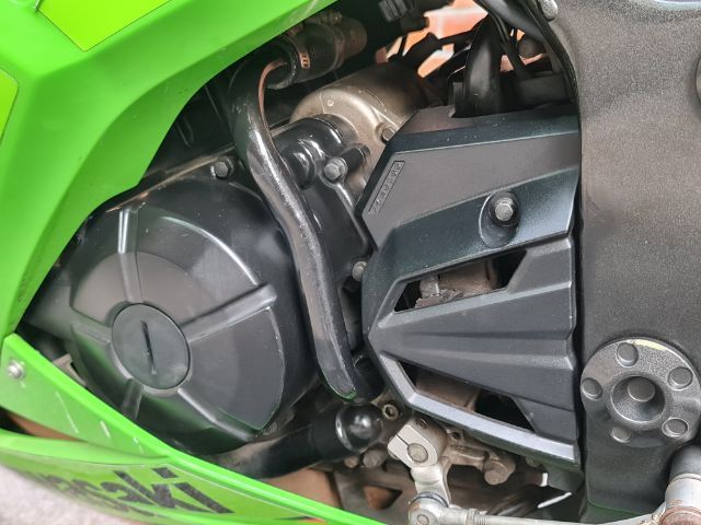 Kawasaki Ninja 300 รูปที่ 10
