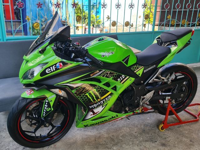 Kawasaki Ninja 300 รูปที่ 11