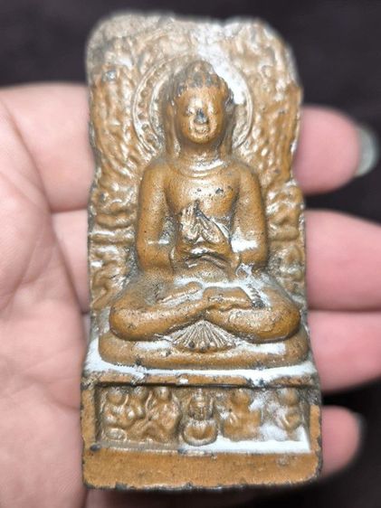 พระกันภัยหลวงพ่อผินะ วัดสนมลาว