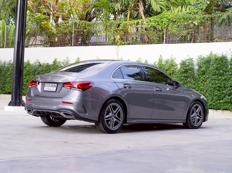 Mercedes-Benz A-Class 2022 A200 Sedan เบนซิน ไม่ติดแก๊ส เกียร์อัตโนมัติ เทา รูปที่ 4