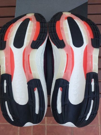 ขาย adidas ultra boost light parley ผู้หญิง สีดำ รูปที่ 4