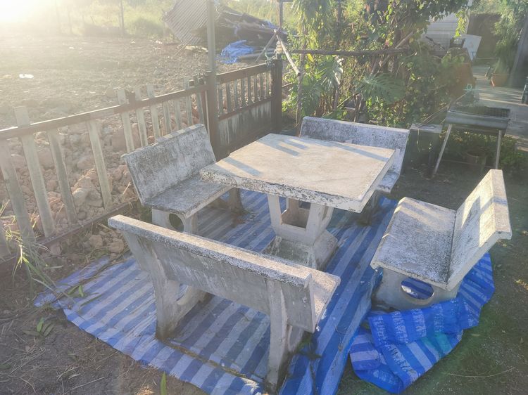 ม้าหินชุดใหญ่