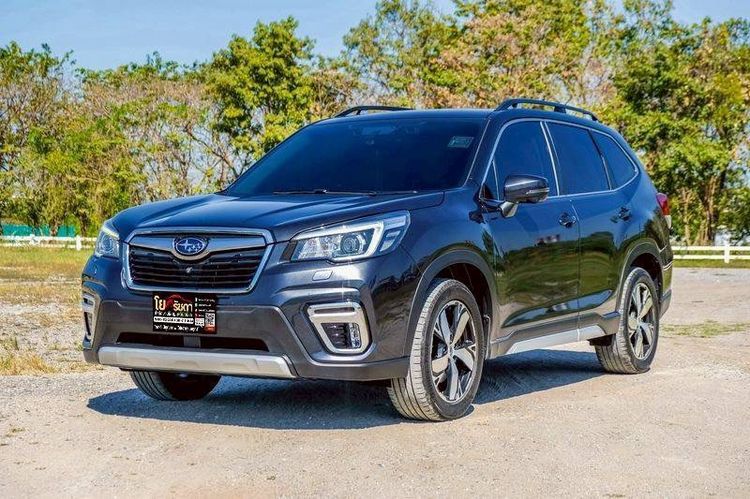 รถ Subaru Forester 2.0 S ES 4WD สี เทา