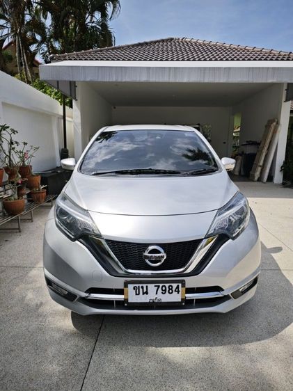 Nissan Note 2017 1.2 VL Sedan เบนซิน ไม่ติดแก๊ส เกียร์อัตโนมัติ เทา รูปที่ 2