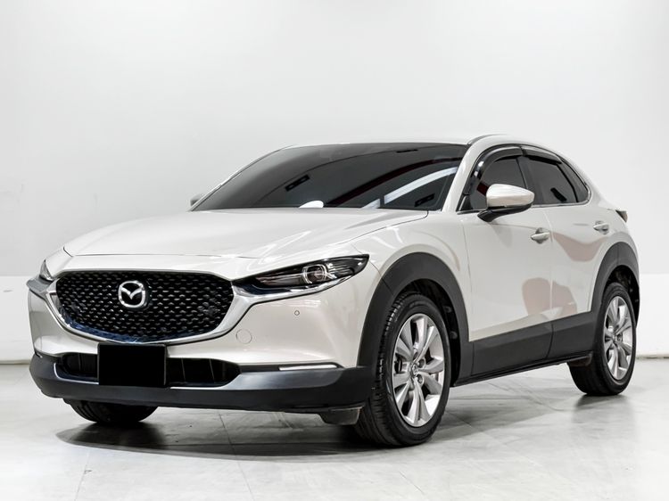 รถ Mazda CX-30 2.0 S สี น้ำตาล