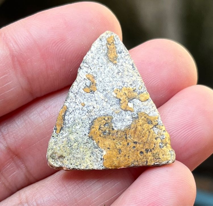 พระปิดตาสามเหลี่ยม ปู่ภู รูปที่ 2