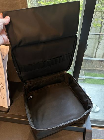 กระเป๋าเครื่องสำอาง Makeup Case NARS รูปที่ 2