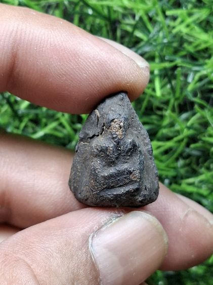 (ปิดแล้วครับ)ผงจุ่มรักเก่าๆ ไม่ทราบที่ 