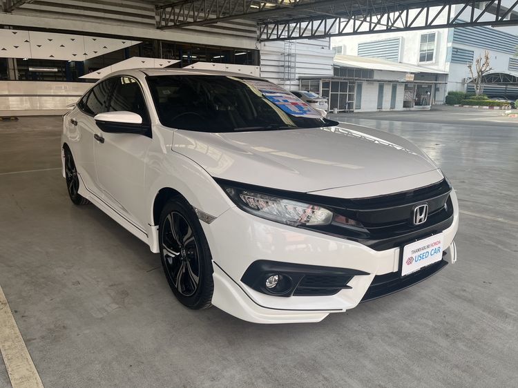 Honda Civic 2017 1.5 Turbo RS Sedan เบนซิน ไม่ติดแก๊ส เกียร์อัตโนมัติ ขาว รูปที่ 4