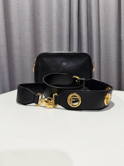 Fendi รูปที่ 8