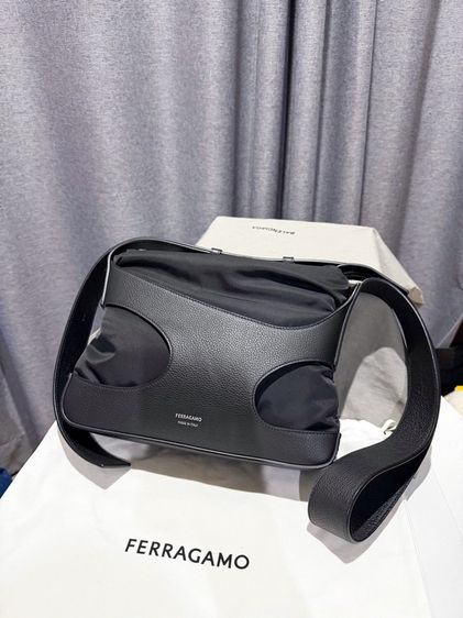 Ferragamo  รูปที่ 2