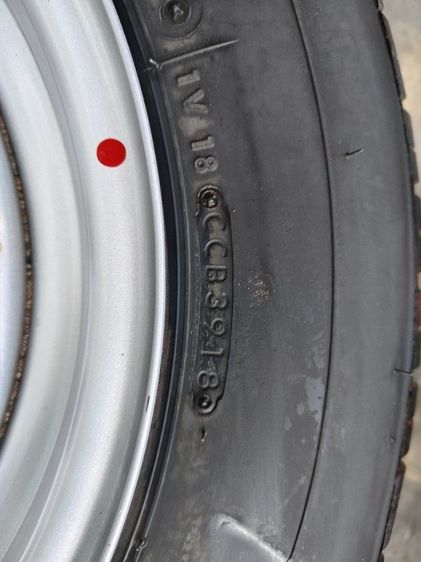 ล้ออะไหล่รถยนต์ไม่เคยใช้งานขอบ 15 5 รู 800 บาท รูปที่ 3