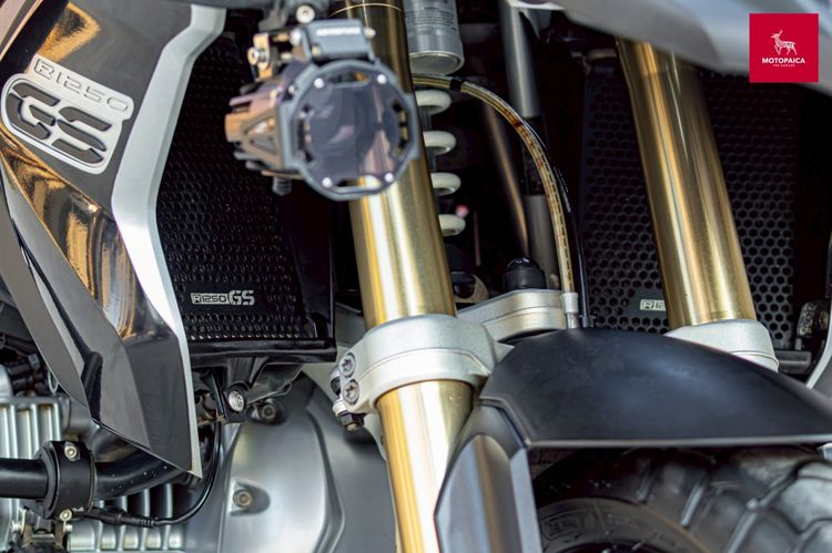 Bmw R1250 GS(ตัว𝙉𝒐𝙧𝒎𝙖𝒍) ปี2019 เจ้าของเดียว วิ่ง40,000Km. รูปที่ 9