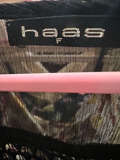 haas เสื้อไหมพรมสีดำ รูปที่ 3