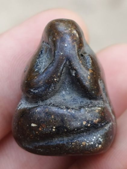 พระปิดตาหลวงพ่อเเก้ววัดเครือวัลย์