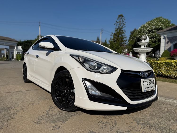 รถ Hyundai Elantra 1.8 GLS สี ขาว