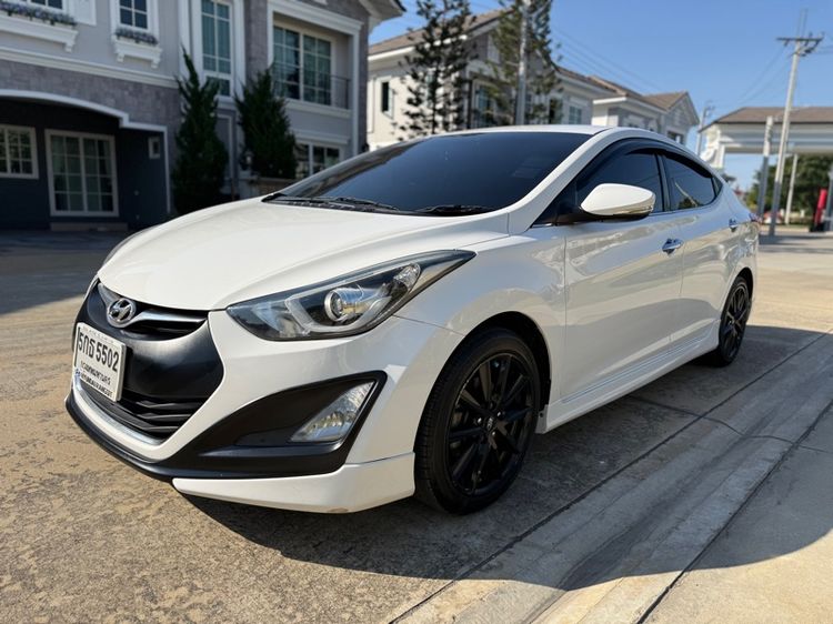 Hyundai Elantra 2016 1.8 GLS Sedan เบนซิน ไม่ติดแก๊ส เกียร์อัตโนมัติ ขาว รูปที่ 2