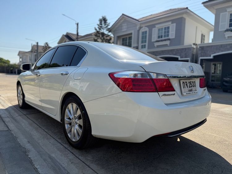 Honda Accord 2013 2.0 EL Sedan เบนซิน ไม่ติดแก๊ส เกียร์อัตโนมัติ ขาว รูปที่ 4