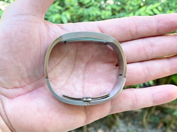 นาฬิกาGucci 2400S แท้ทรงกำไล รูปที่ 4