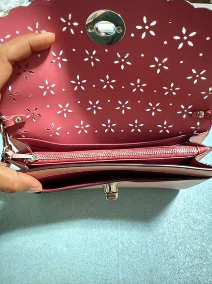 COACH รูปที่ 6