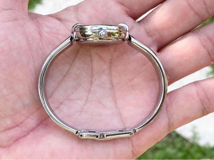 นาฬิกาgucci 1400L แท้ทรงกำไล รูปที่ 2