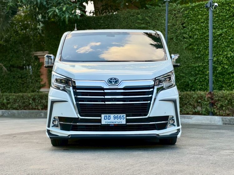 Toyota Majesty 2020 2.8 Premium Van ดีเซล ไม่ติดแก๊ส เกียร์อัตโนมัติ ขาว รูปที่ 3