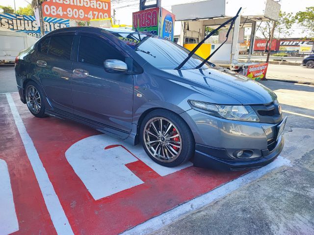 Honda City 2011 1.5 V Sedan เบนซิน ไม่ติดแก๊ส เกียร์อัตโนมัติ เทา รูปที่ 2